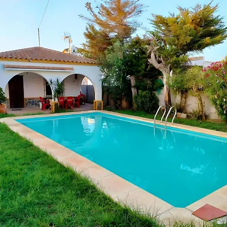 Chalet Con Piscina Privada Jardin Del Sol Solo Familias Y Parejas *